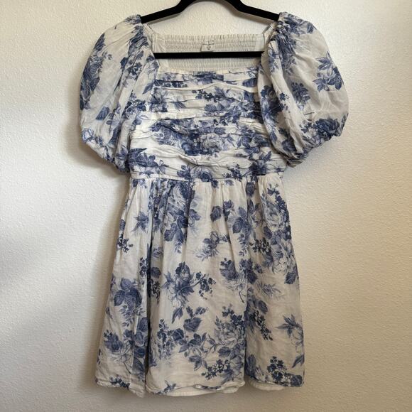 Abercrombie & Fitch Girls Emerson Floral Puff Sleeve Mini Dress in Blue White - Picture 2 of 6